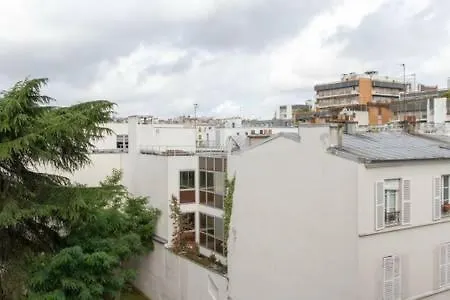Apartment Standing Marais Bastille